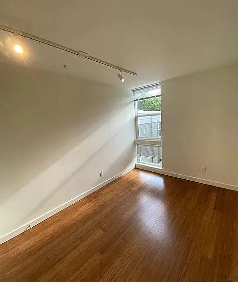224 23rd Ave E #302 — Photo 7