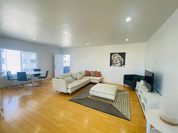 2nd image of 1114 6th St APT 11