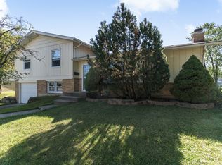 15451 Las Flores Ln, Oak Forest, IL 60452