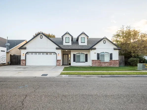2481 Dinky Creek Court, Tulare, CA 93274