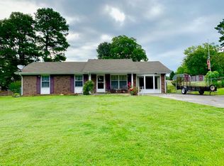 1682 Desoto Trl NW, Dalton, GA 30721