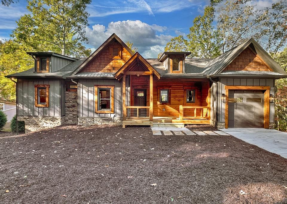 58th image of 382 Pocaset Dr