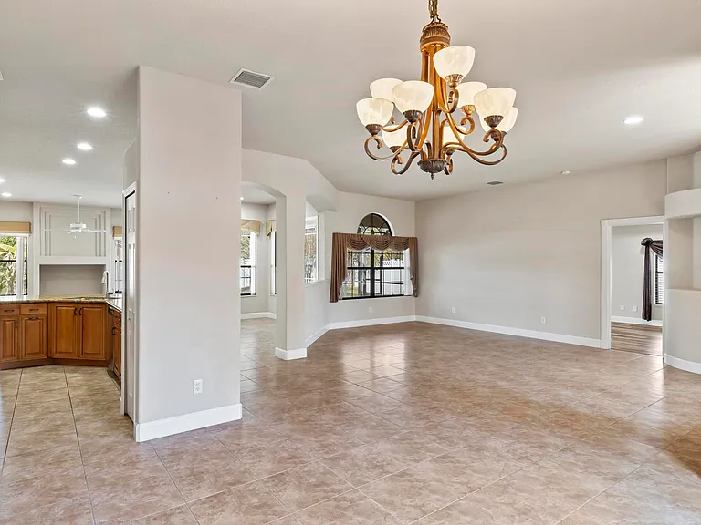 88 Covington Ln — Photo 13