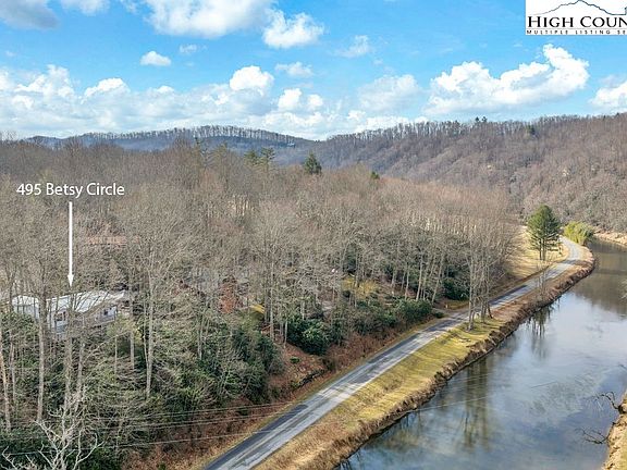 2nd image of 495 Betsy Circle