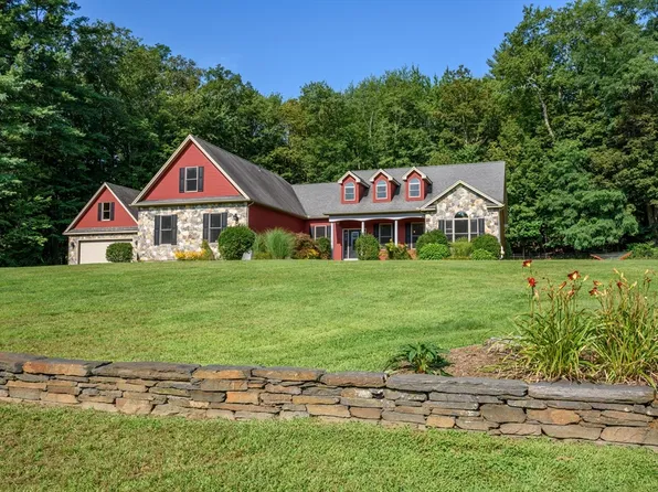 51 Loudville Rd, Northampton, MA 01062