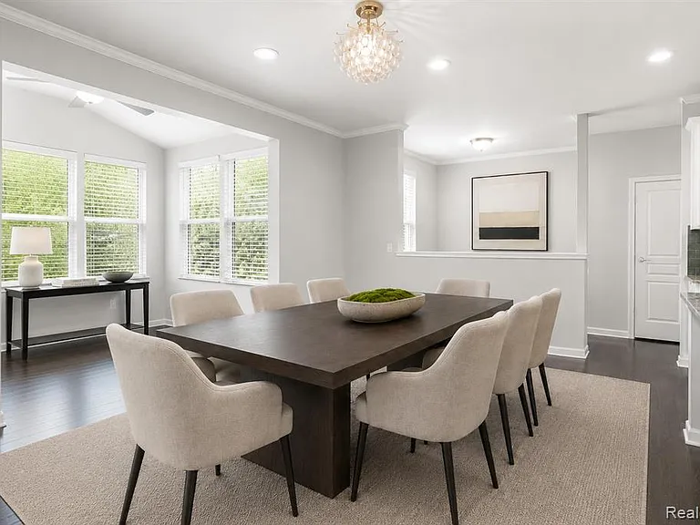 31065 Tremont Ln — Photo 10