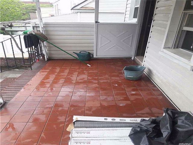 1st image of 13832 Hoover Ave