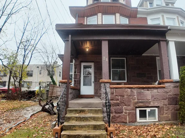 31 Maple Ave, Trenton, NJ 08618