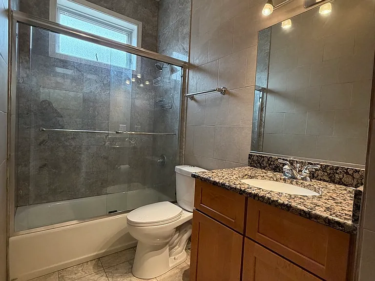2355 W Harrison St #GDN — Photo 13