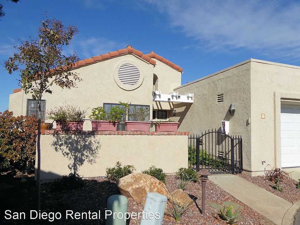 1st image of 15961 Avenida Villaha Unit 30