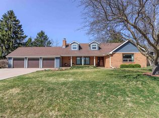 1023 W Blodgett St, Marshfield, WI 54449