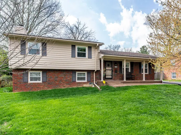 1108 Gainesway Dr, Lexington, KY 40517