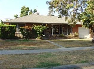 1812 W Buckingham Way, Fresno, CA 93705