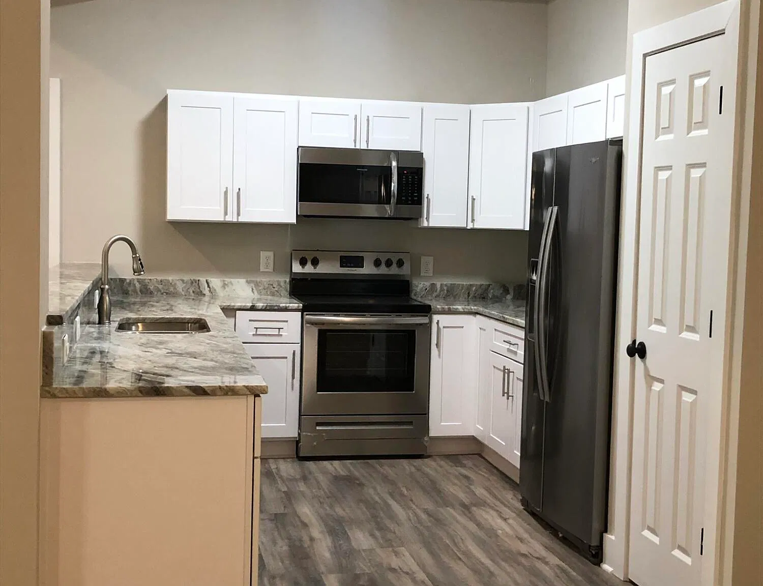 2 bed, 1.0 bath, 1250 sqft, $1,650 — Photo 4