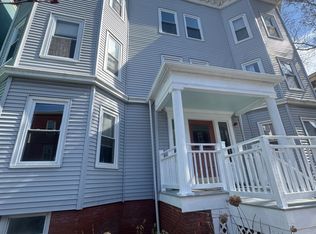 40 Calvin St S #3R, Somerville, MA 02143