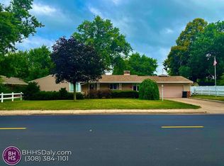 1721 W Anna St, Grand Island, NE 68803