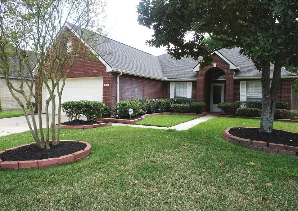 1st image of 4907 Silver Fox Dr