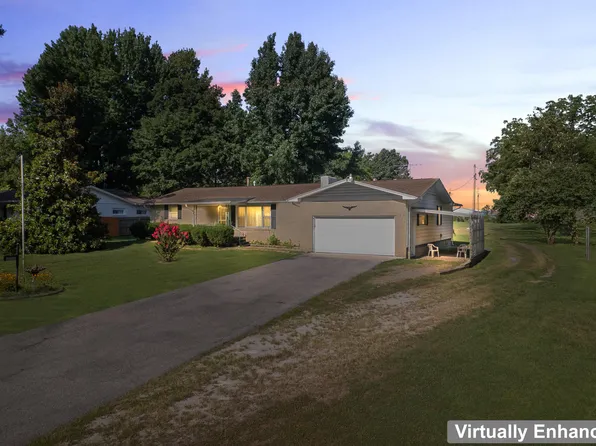 1719 N Pine Street, Nixa, MO 65714