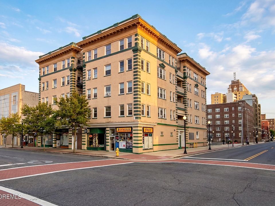 1st image of 2722 Atlantic Avenue