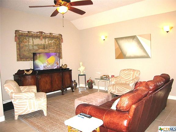 5th image of 1217 Gruene Vine Ct
