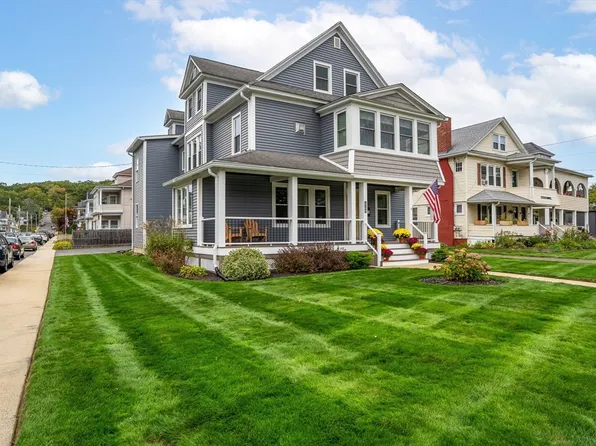 1705-1707 Northampton St, Holyoke, MA 01040