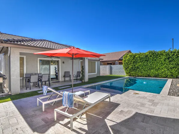 3675 S DEW DROP Lane S, Gilbert, AZ 85297