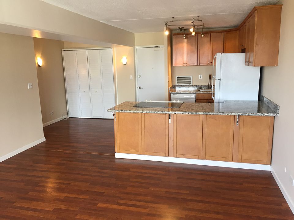 1st image of 2333 Kapiolani Blvd APT 3005