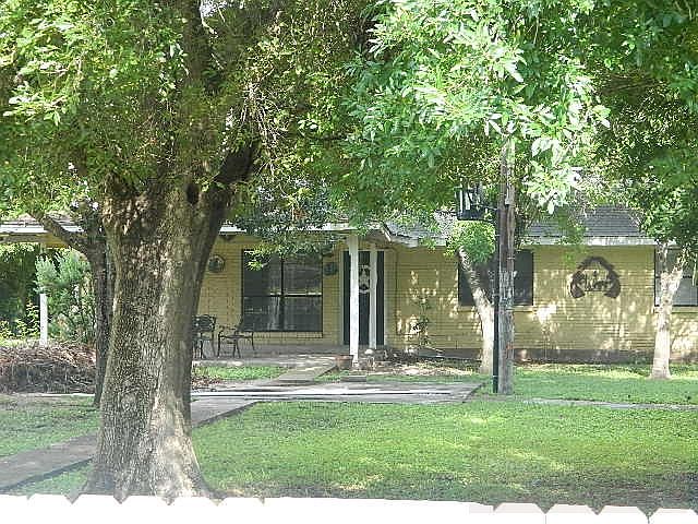 1st image of 8204 Eastland St