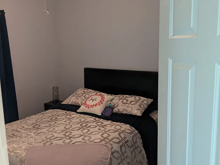 2209 Potomac Club Pkwy — Photo 2