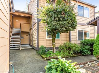 619 SE 121st Ave APT 19, Vancouver, WA 98683