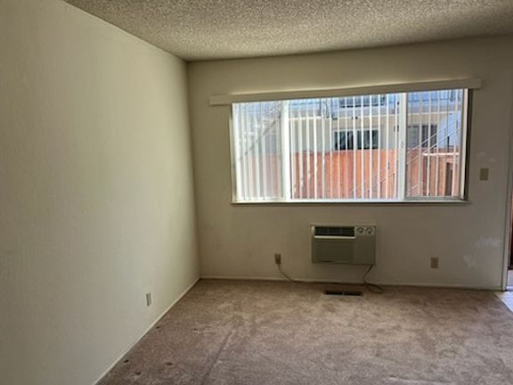 5th image of 1335 W Campbell Ave APT 11