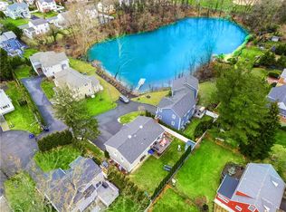 16 Eton Pl, Eastchester, NY 10709