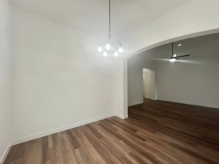 3816 Waynesvill St — Photo 19
