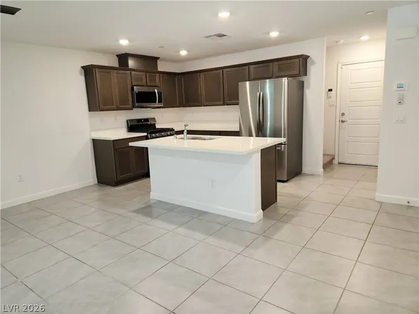 3518 Herodain Ave, Las Vegas, NV 89106