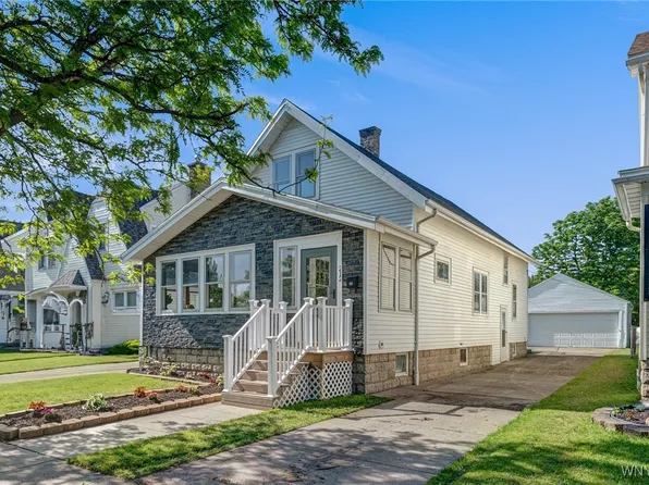 212 McKinley Ave, Buffalo, NY 14217