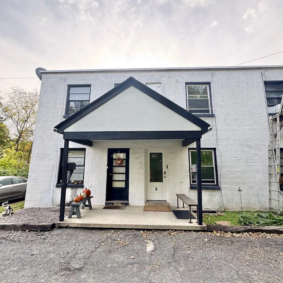2 bed, 1.0 bath, 840 sqft, $1,300 — Photo 3