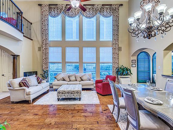 5th image of 4327 Castle Rock Ct