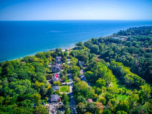 767 Parkland Ave, Mississauga, ON L5H 3G6