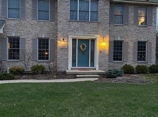 N681 W Weaver Cir, Geneva, IL 60134