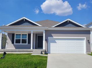 2511 Chan Dr, Adel, IA 50003