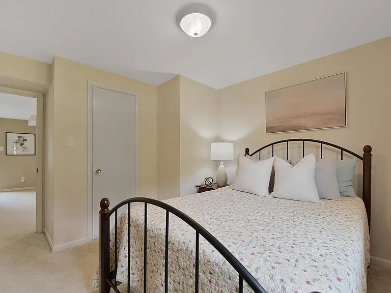 3512 Queen Anne Dr — Photo 18
