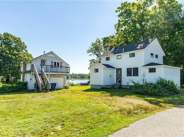 80 Carder Rd, Warwick, RI 02889