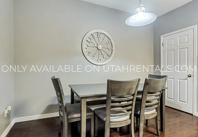 421 Belmont Pl #156 — Photo 13