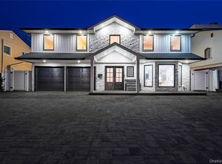 4011 Greentree Drive, Oceanside, NY