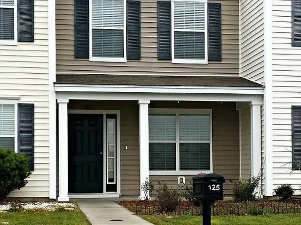 125 Fairgreen St, Savannah, GA 31407