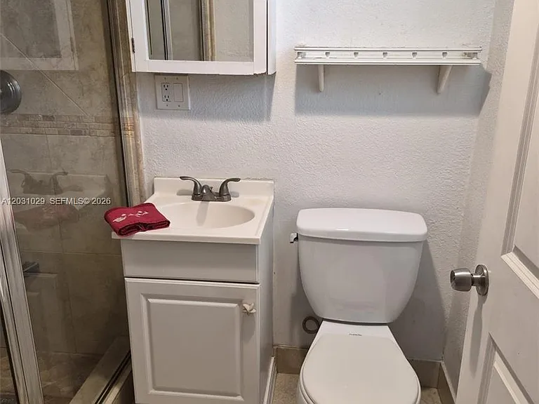 6490 Collins Ave #3 — Photo 9