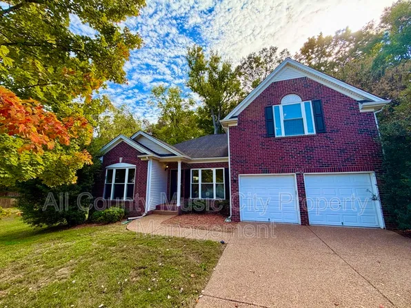 1502 Rennie Cir, Nolensville, TN 37135