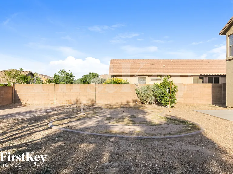3006 W Pollack St — Photo 15