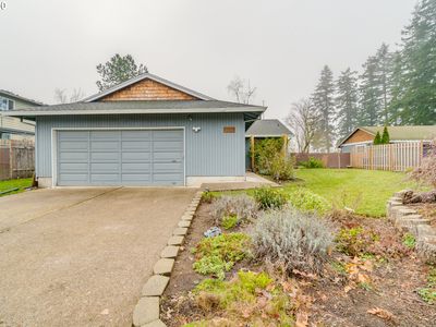 975 NE 8th Pl, Canby, OR, 97013