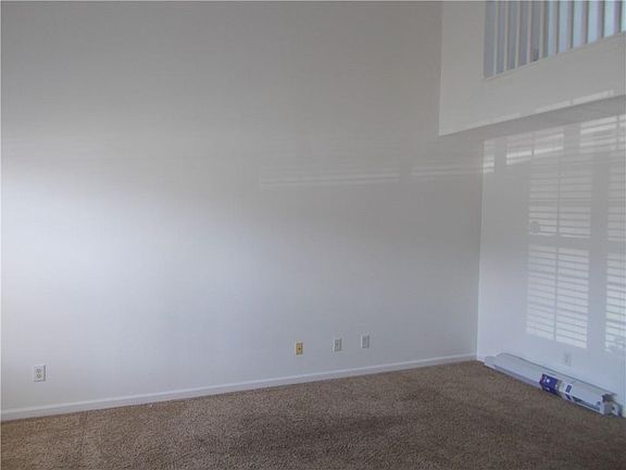 5th image of 6401 Coral Vine Way